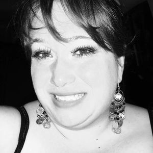 Meet your Posher, Leslie